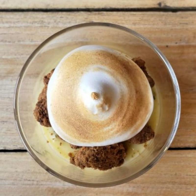 Alpeen Hotel - Restaurant & Bar